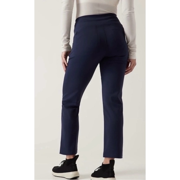 Athleta Headlands Hybrid Pants in Navy Blue Sz. 14 - Picture 4 of 8